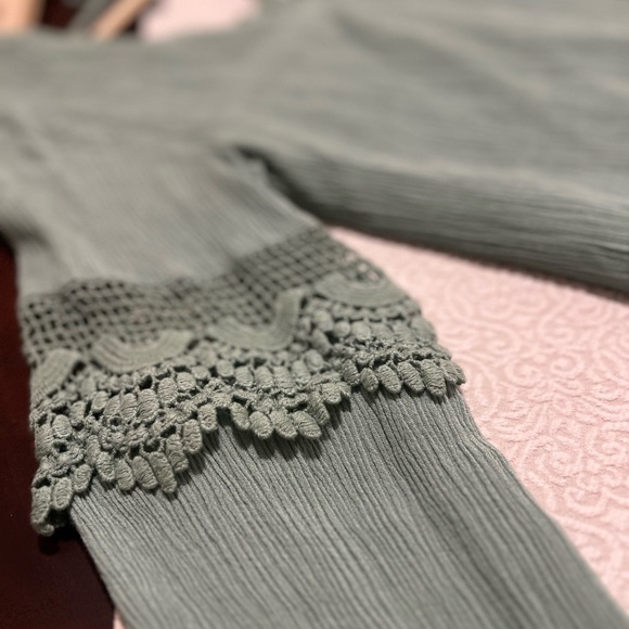 Boho Crochet Bell Sleeve Sage Green Dress Cottagcore Coquett Whimsical Earthy - Picture 5 of 12